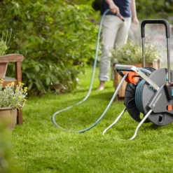 GARDENA AquaRoll L Easy (Set, 50m CLASSIC Hose 1/2") -Tuin Diep Verkoop gardena aquaroll l easy set 50m classic slang 1 2 1500x1000 640af5cae8238 l