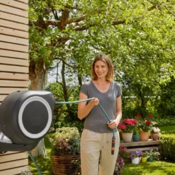 GARDENA Wandslangenbox 15 RollUp S Wit -Tuin Diep Verkoop gardena wandslangenbox 15 rollup s wit 1619704856 1 l